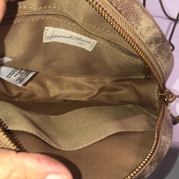NEW Universal Thread gold/copper round crossbody - Picture 7 of 11